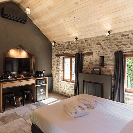 Jouey Le Domaine Des Pres Verts Suites & Chambres Avec Jacuzzi Privatif מראה חיצוני תמונה